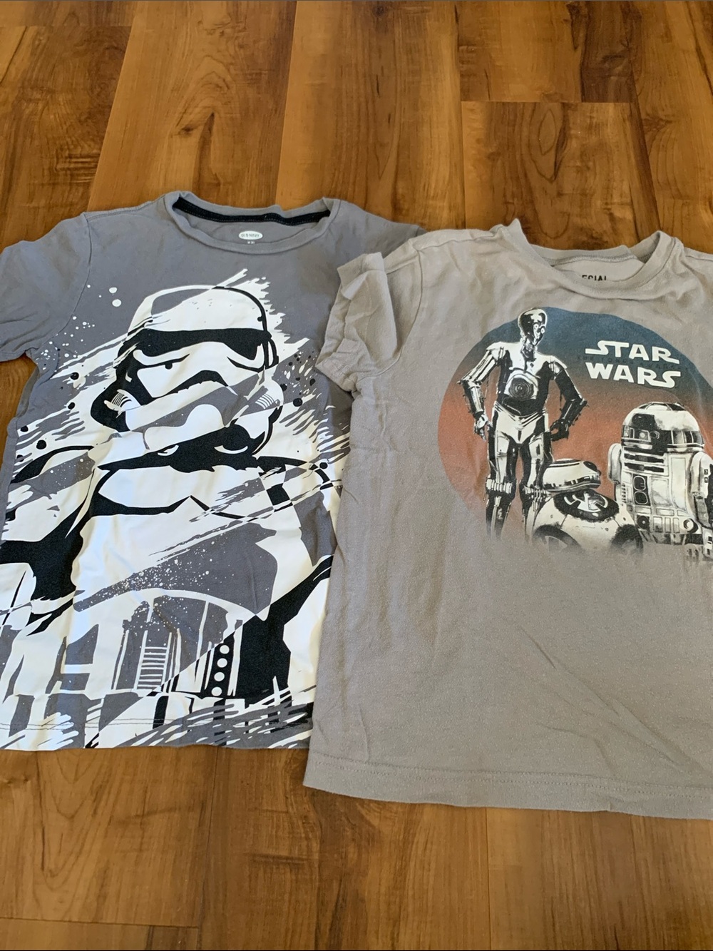 Star Wars Kids' Graphic Tee - Gray Stormtrooper & Droid Design